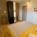 Confort Et Nature Apartamento Saint-Amans-Valtoret